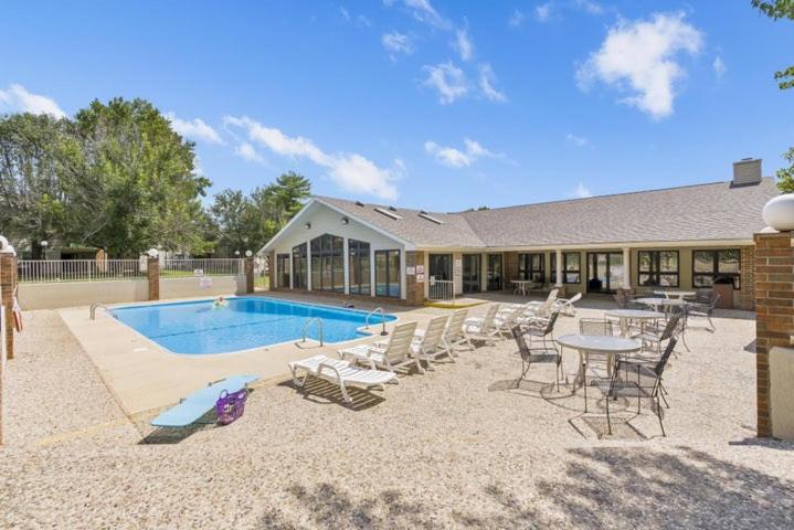 Beautiful Condos at Thousand Hills-Heart of Branson-Spacious and Affordable - Bed and Breakfast Branson