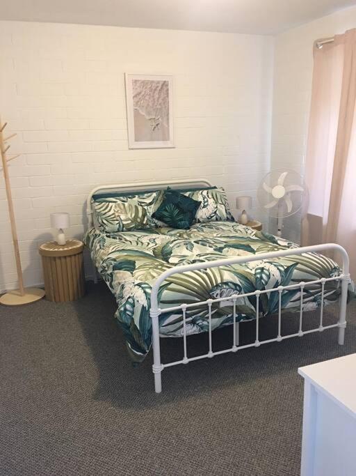 B&B Batemans Bay - Little Magic on Marlin - Bed and Breakfast Batemans Bay