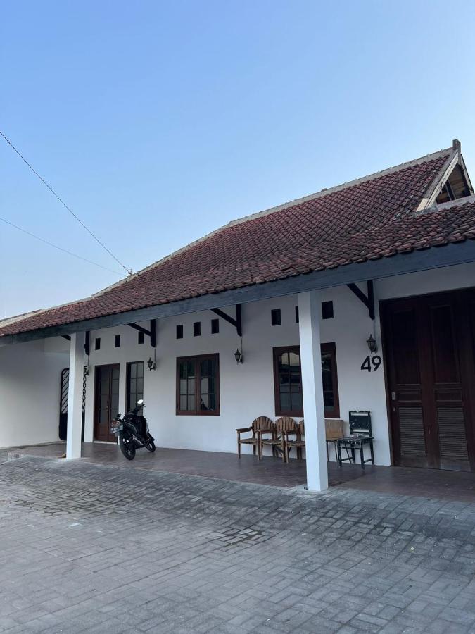 B&B Jetis - White House Malioboro - Bed and Breakfast Jetis