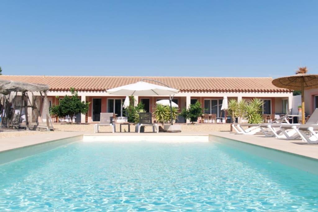 Perpignan dans OLIVERAIE très beau gîte 11 pers - Chambres d’hôtes Perpignan