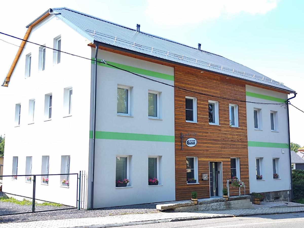 Ubytování Goliáš - B&B Krásná Lípa