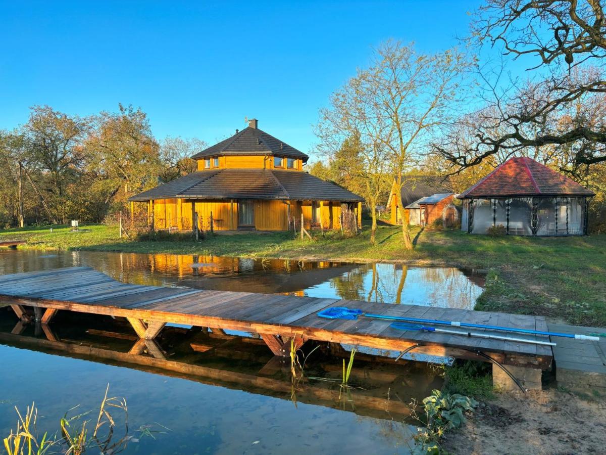 Agroturystyka Złoty Klon - Bed and Breakfast