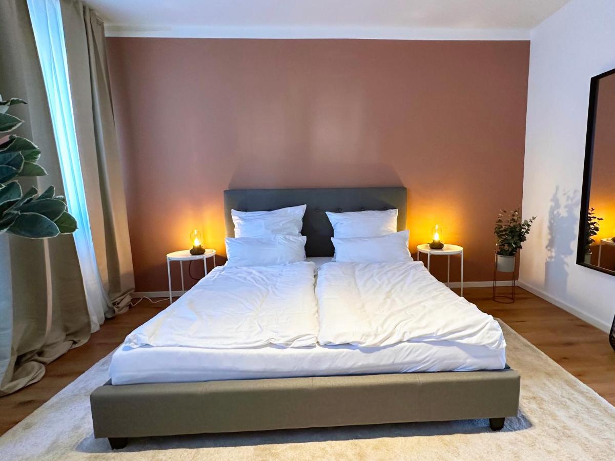 B&B Mönchengladbach - Modernes City-Apartment in Möchengladbach - Bed and Breakfast Mönchengladbach