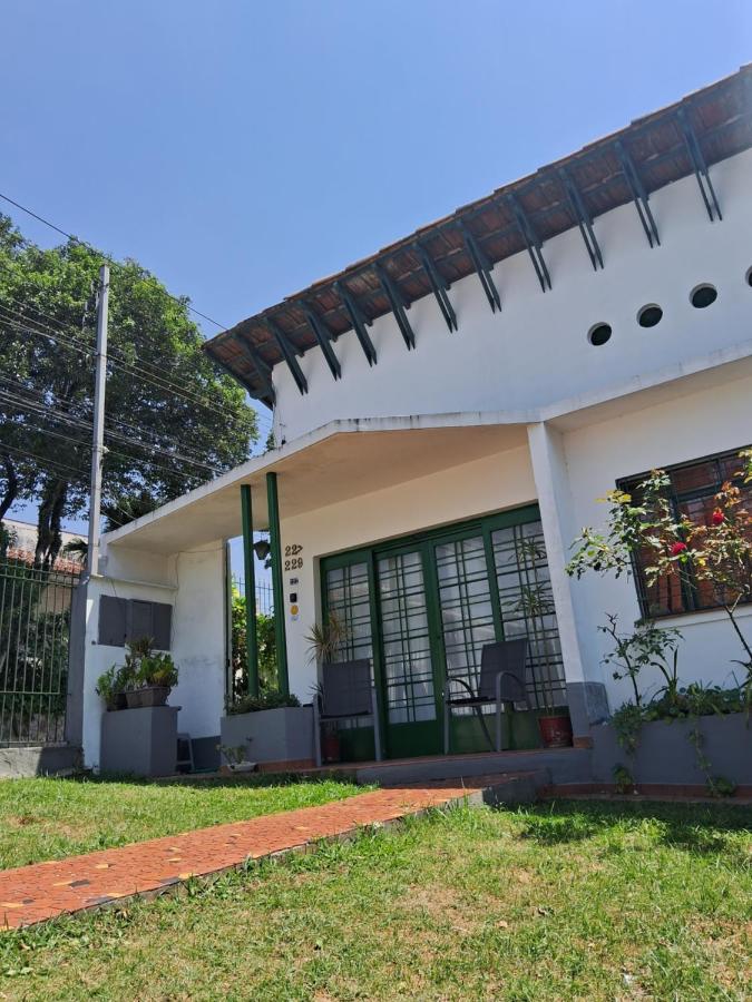 Casa Térrea 3 Dorm SP Expo Paralimpico - B&B