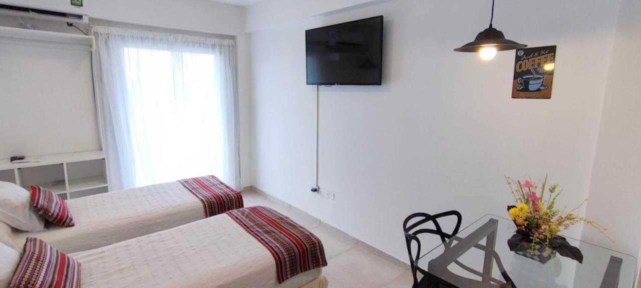 Departamento Italia 798 - B&B
