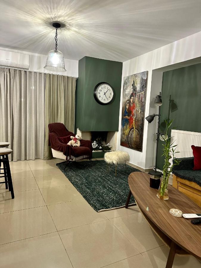 B&B Piraeus - Little John Luxury Apartment - Bed and Breakfast Piraeus