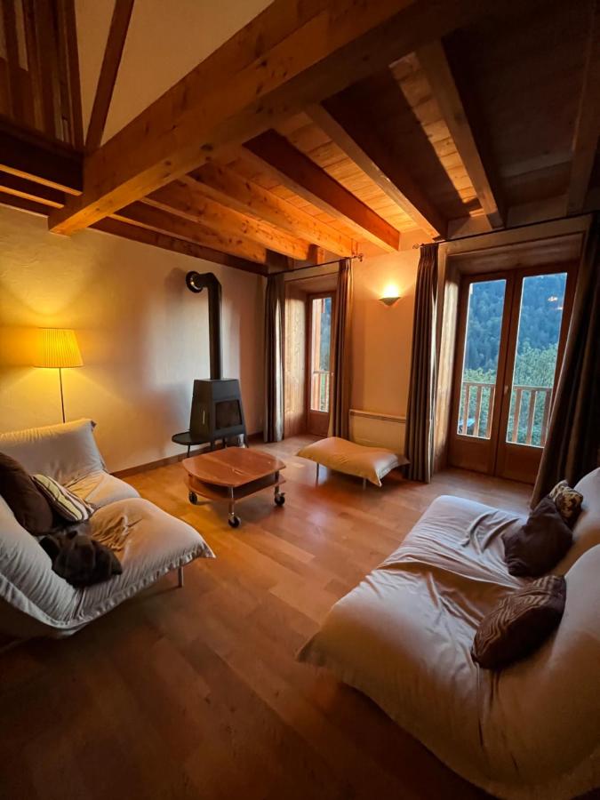Apartment Belledonne 3 minutes from Alpe d Huez Grand Domaine via Oz en Oisans - Chambres d'hôtes Oz