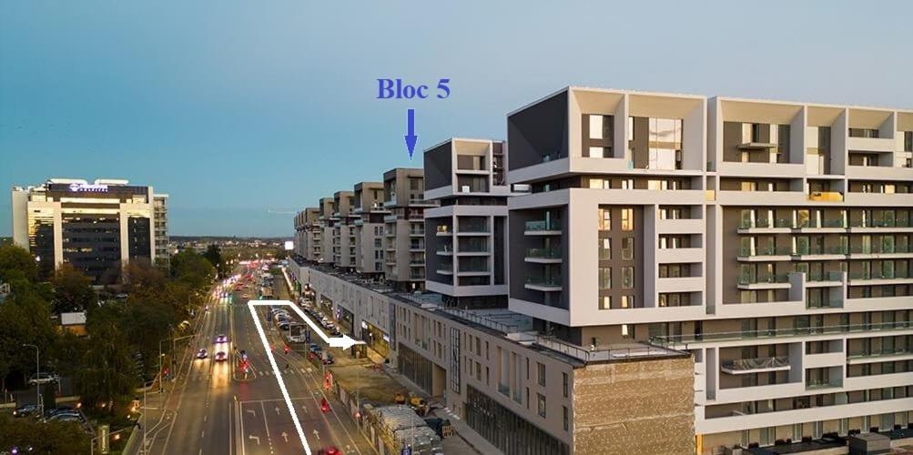 SUNSHINE - New & Quiet 1BR Apt, Business area, close to Airport, Highway A3, Subway - B&B