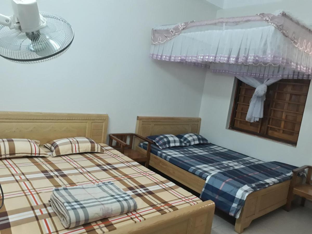 Quadruple Room with Private Bathroom
