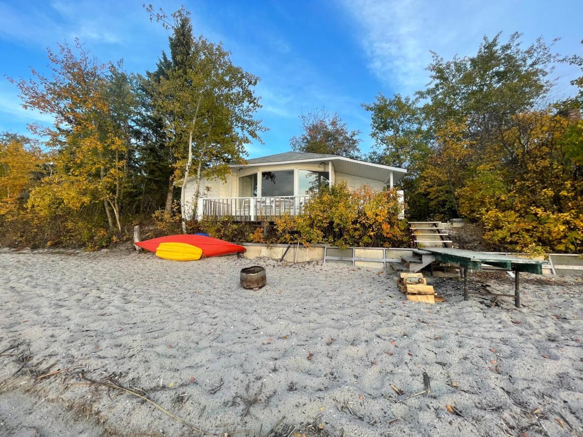 NTJ Moose Lake Cabin - Chambres d’hôtes