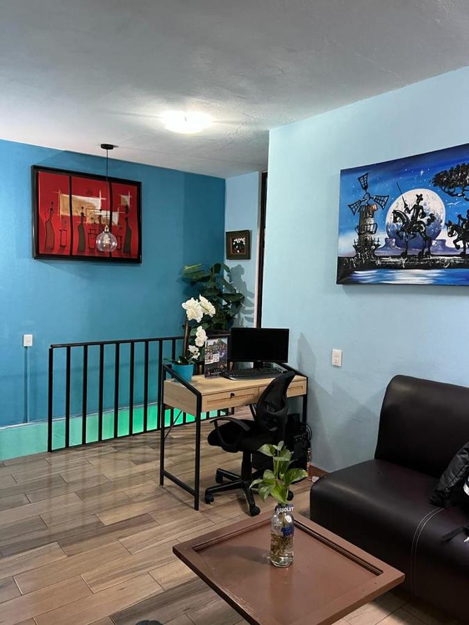 Deluxe Room (2 Adults + 1 Child)