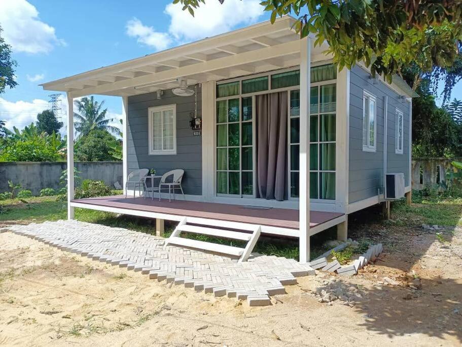 Shaza Homestay - Bed and Breakfast Kuala Terengganu