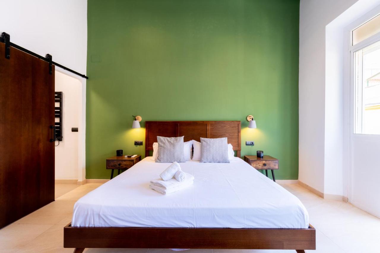 Lope de Vega by TheGoodTourist - B&B Sevilla