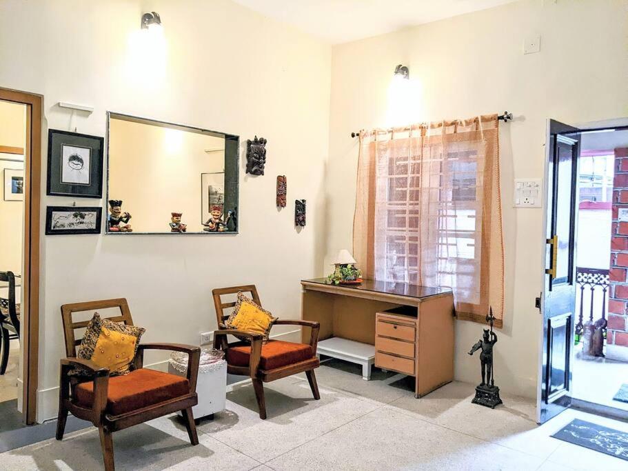 B&B Kolkata - Disharee 51A - Bed and Breakfast Kolkata