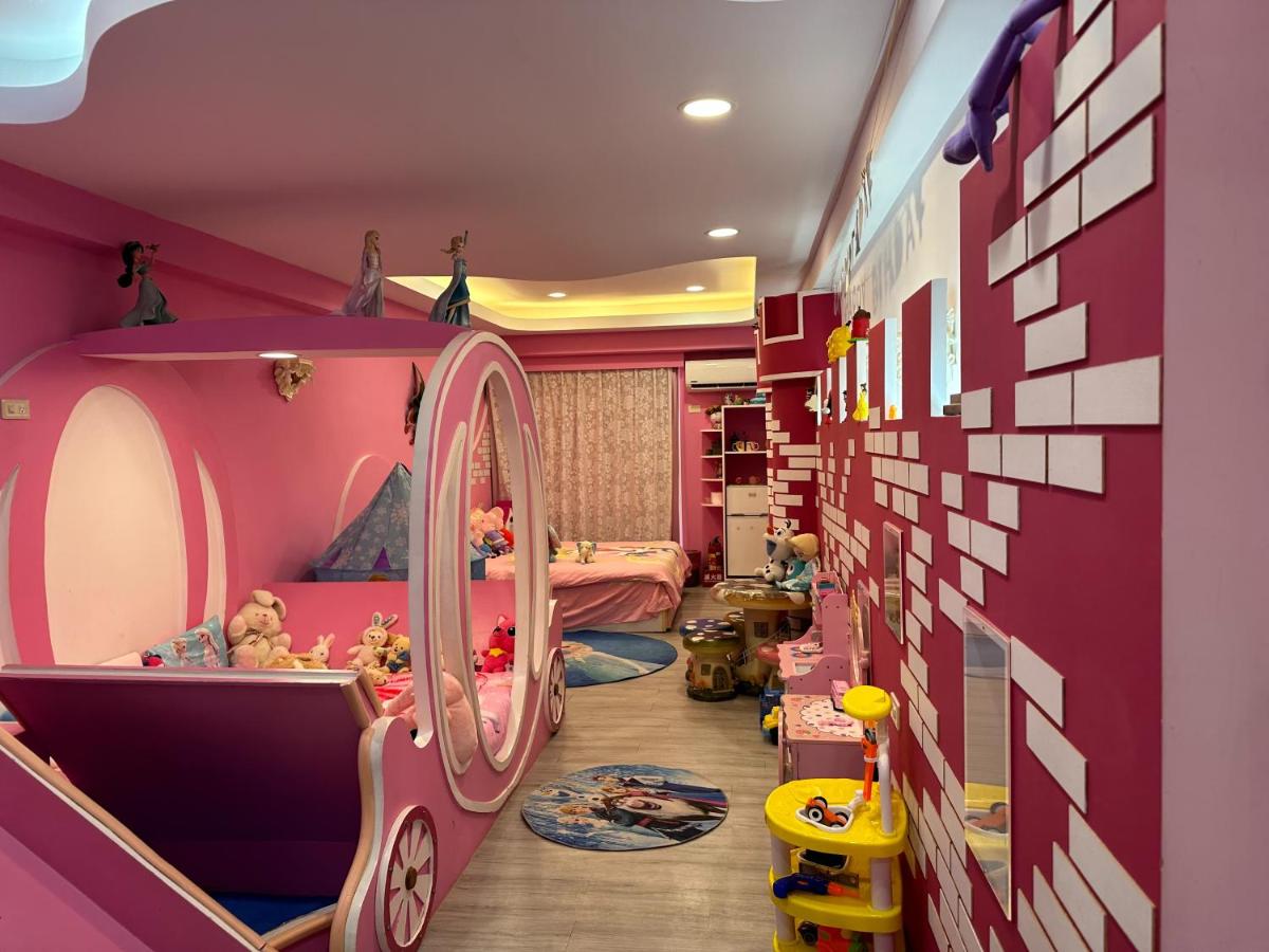 Vierpersoonskamer met Eigen Badkamer