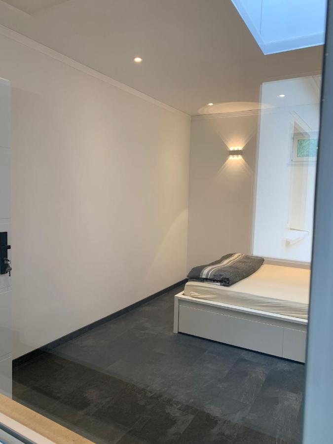 Schlafzimmer Nr2 Heidingsfeld Würzburg - B&B Würzburg