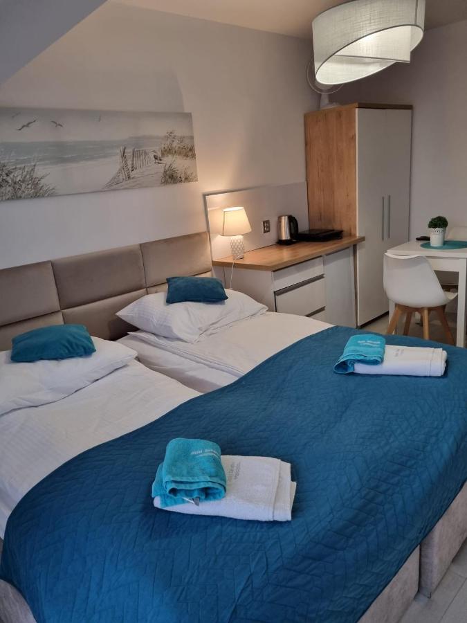 Large Twin Room