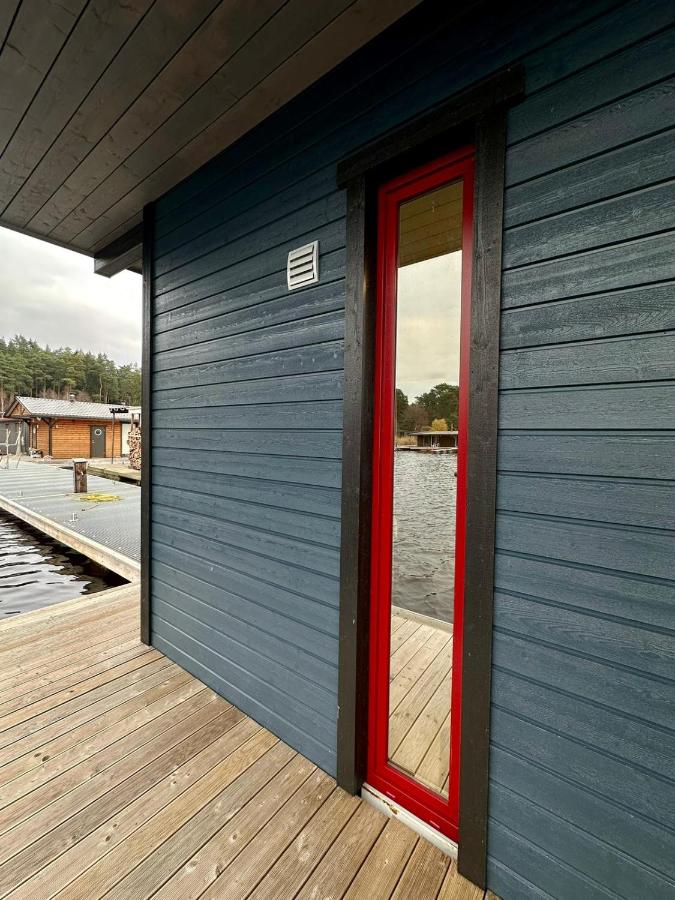 StagHorn floating river house - B&B Jūrmala