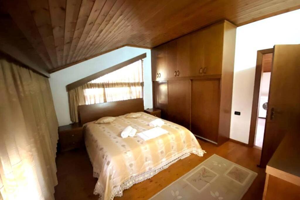Villa con Vista Giardino