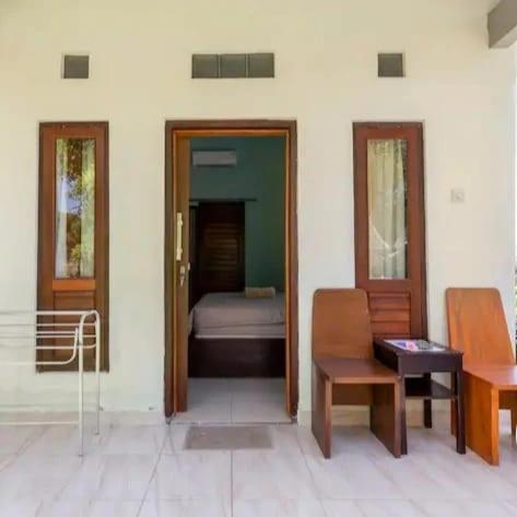 B&B Batununggal - Polling sea view with breakfast - Bed and Breakfast Batununggal