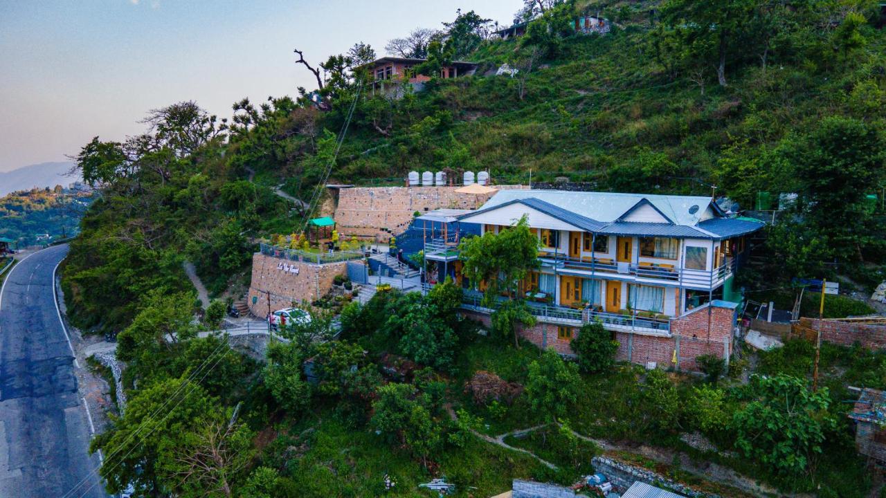 B&B Bhowali - LA VUE RESORT - Bed and Breakfast Bhowali