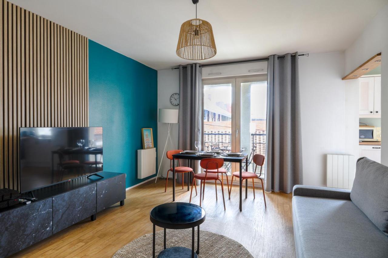 Cocon Urbain à 2 pas de la Gare - B&B