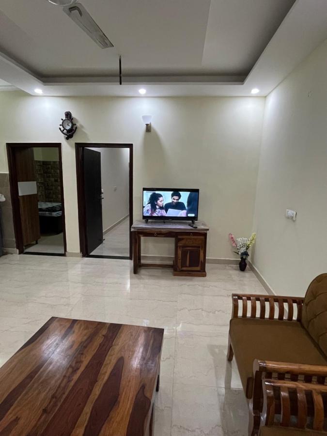 B&B Kharar - HareKrishna’s - Bed and Breakfast Kharar