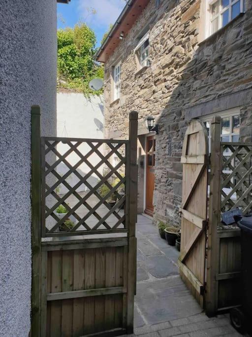 B&B Ulverston - Gill Cottage, The Gill. - Bed and Breakfast Ulverston