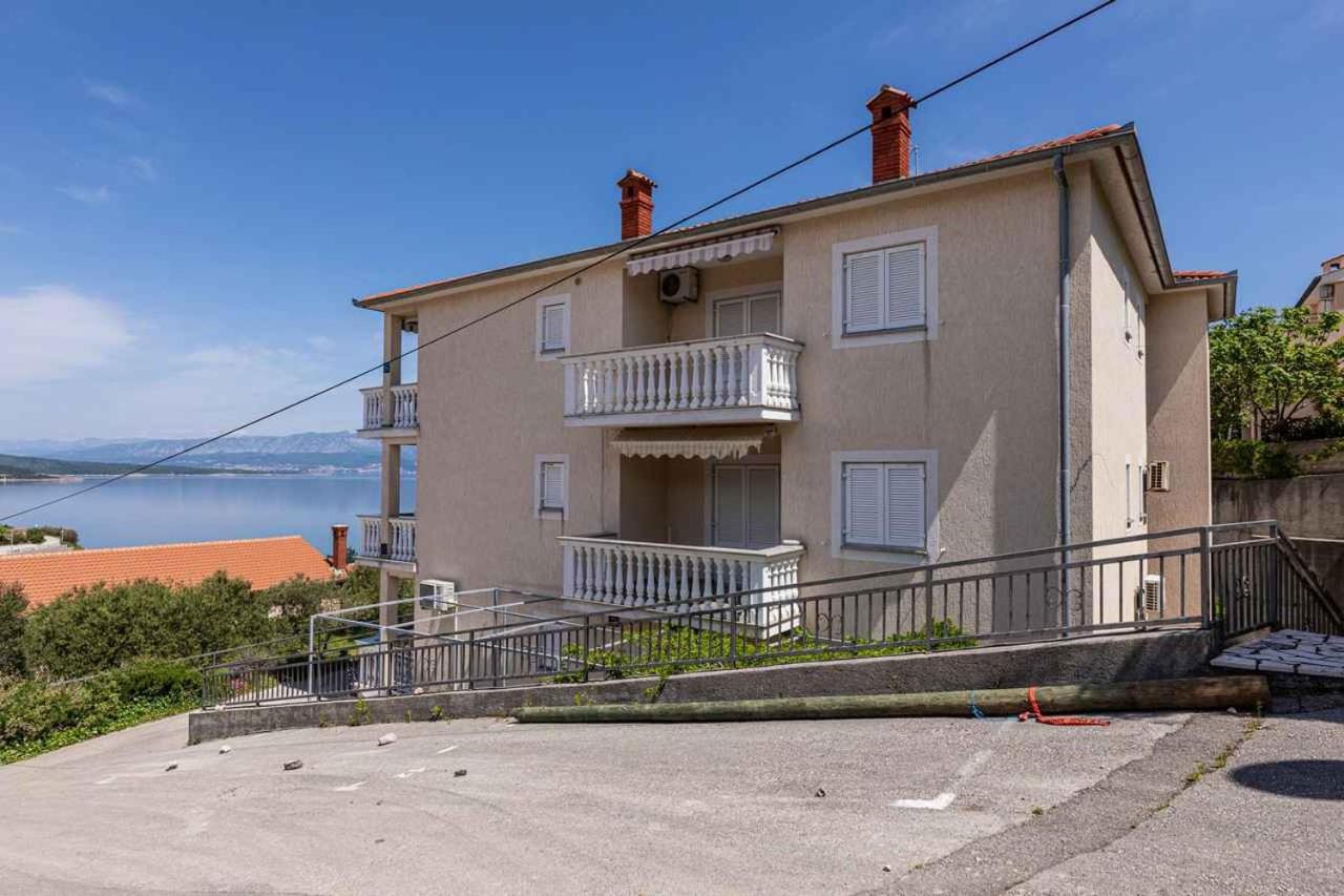 Apartment in Vrbnik - Insel Krk 13603 - B&B