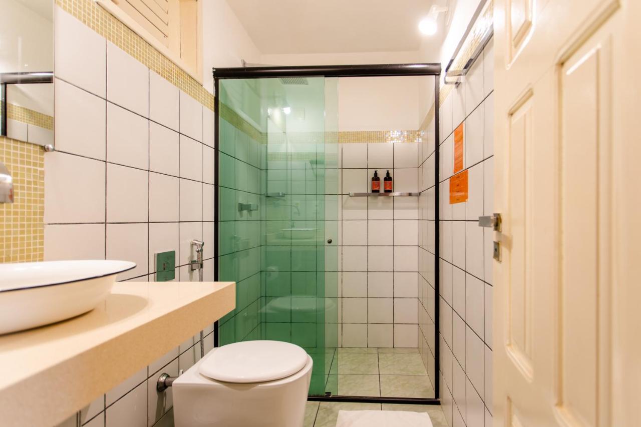 Camera Quadrupla Superior