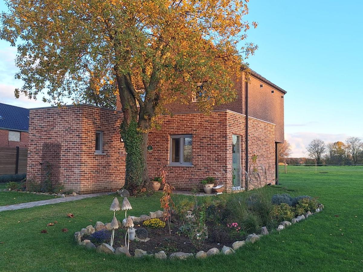 Côté Jardin - Ferienwohnung Buvrinnes