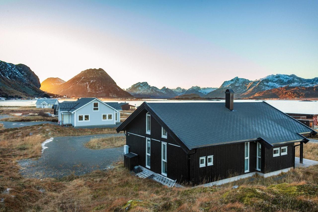 Vaeranes- Ny hytte med flott utsikt - Bed and Breakfast Ramberg