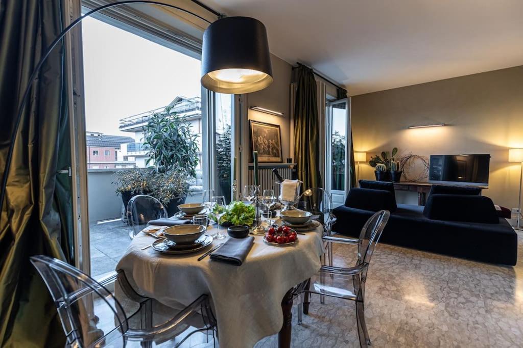 L'Attico vicinissimo all'Ospedale di Cuneo con grande terrazzo - Bed and Breakfast