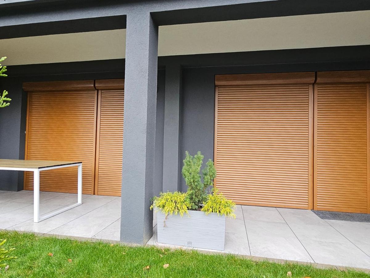 Apartament K Laguna Beskidów - Bed and Breakfast Zarzecze