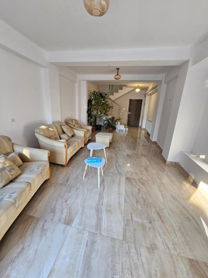 DIDI Apartament - B&B Craiova