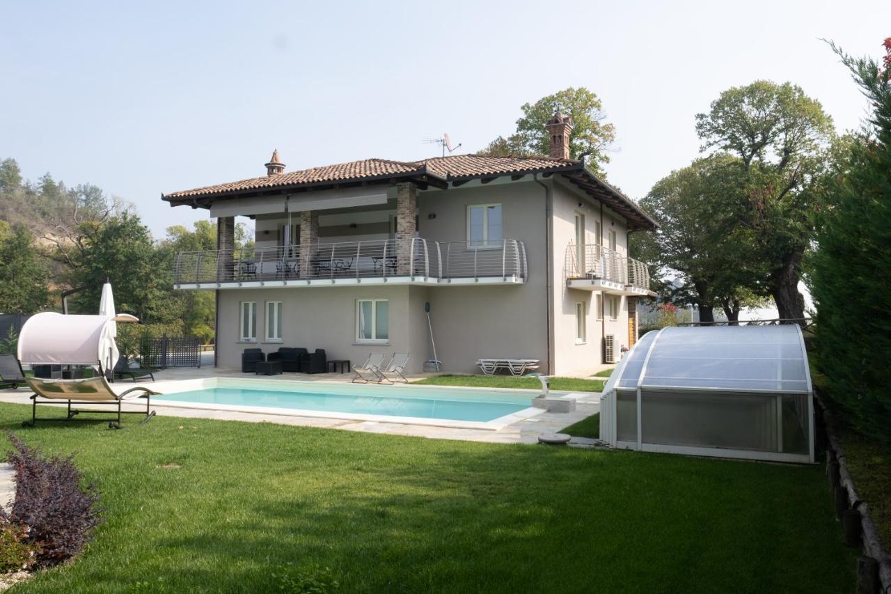 Camera Matrimoniale con Vista Piscina