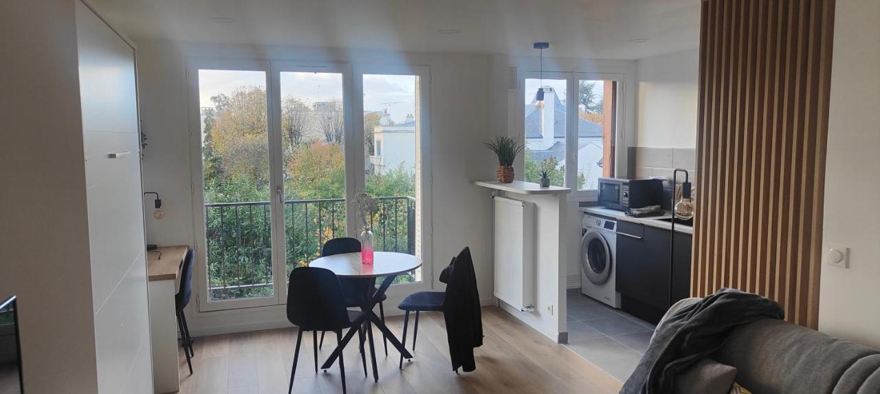 Grand studio proche de Paris - Chambres d’hôtes