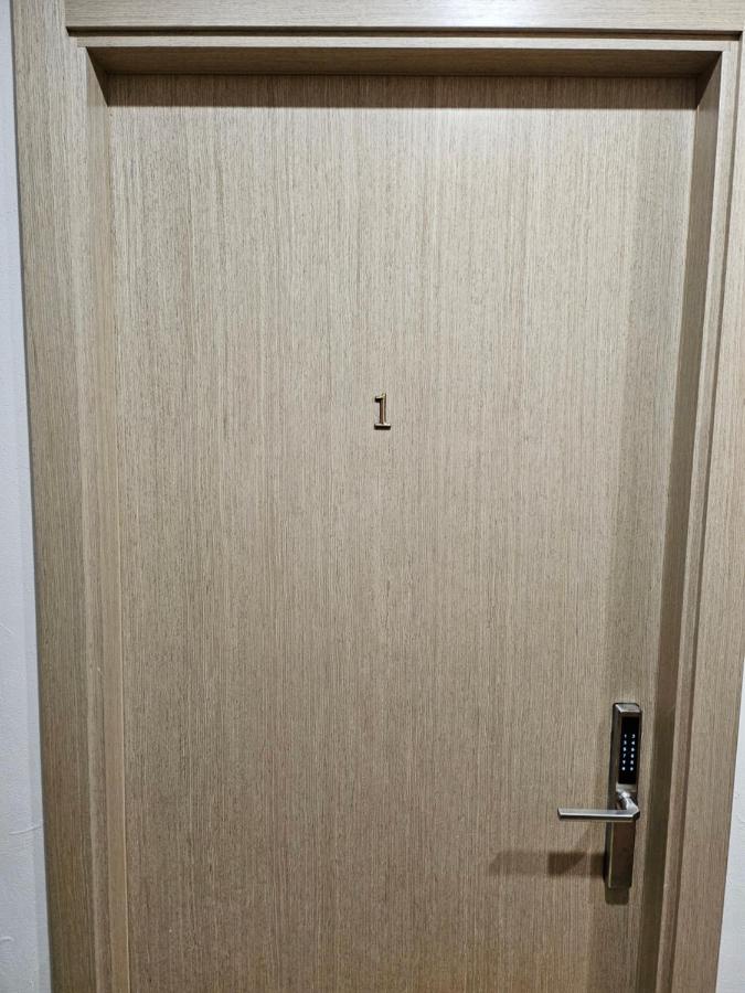 Kauno apartamentai big bed - B&B