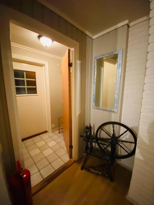 Hjemmekoselig leilighet i underetasje - B&B Norem