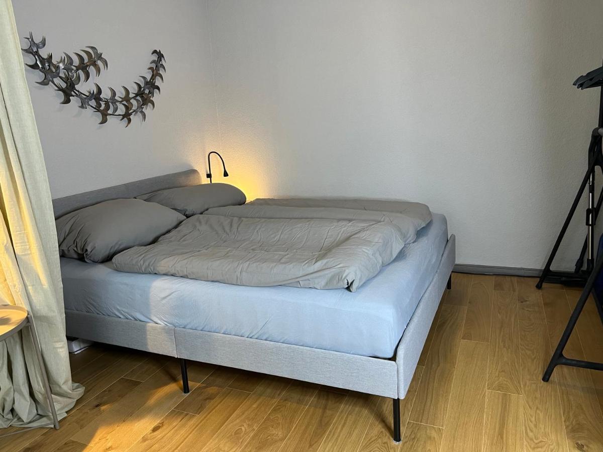 calm and central studio - Ferienwohnung