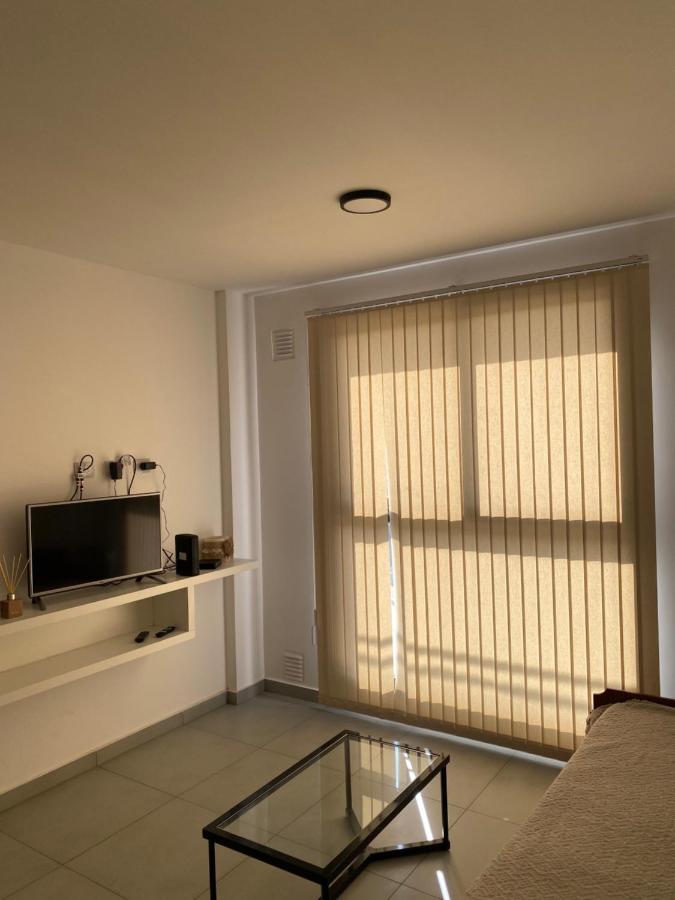 Azcuenaga 1175 - B&B