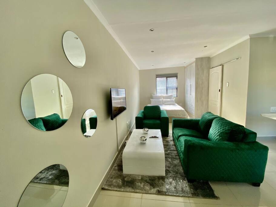 Little paradise spacious -3min 2N1-20/MBSWiFi(11) - B&B