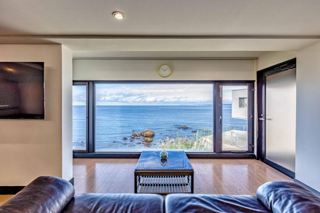 SEA 351 - B&B Shirahama