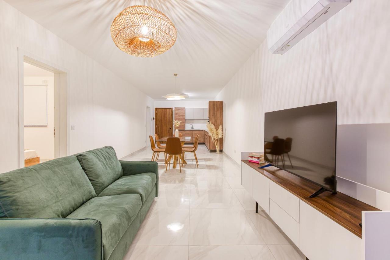 B&B San Pawl il-Baħar - A beautiful, brand new 2BR home in St Pauls by 360 Estates - Bed and Breakfast San Pawl il-Baħar