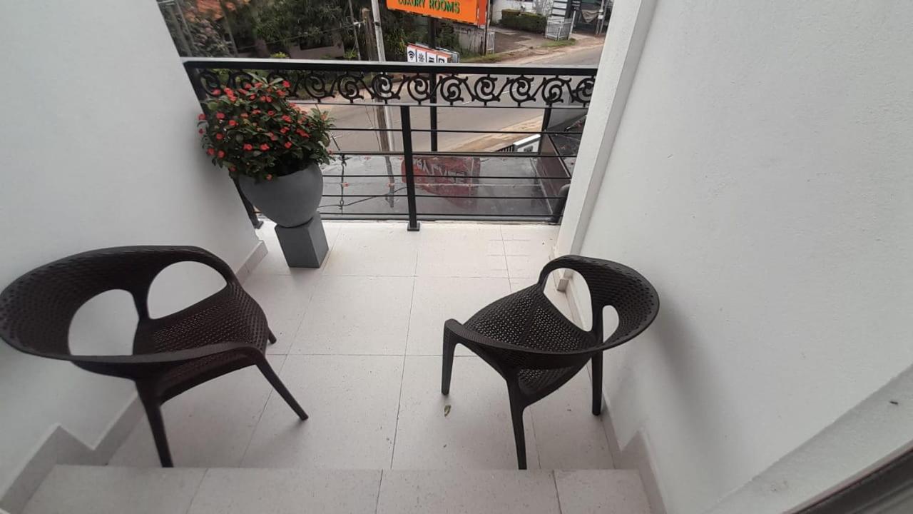 Ivory Laze Hotel - Ferienwohnung