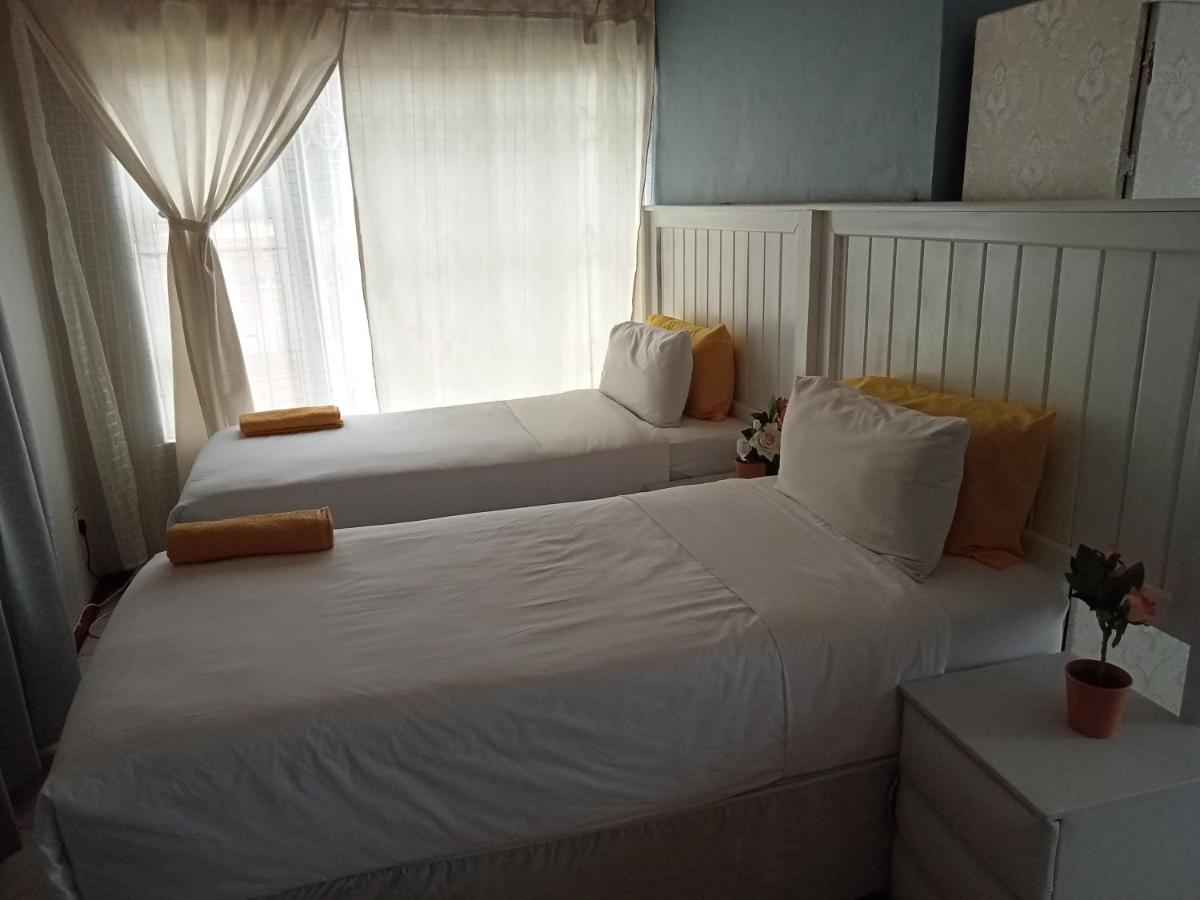Budget Twin Room