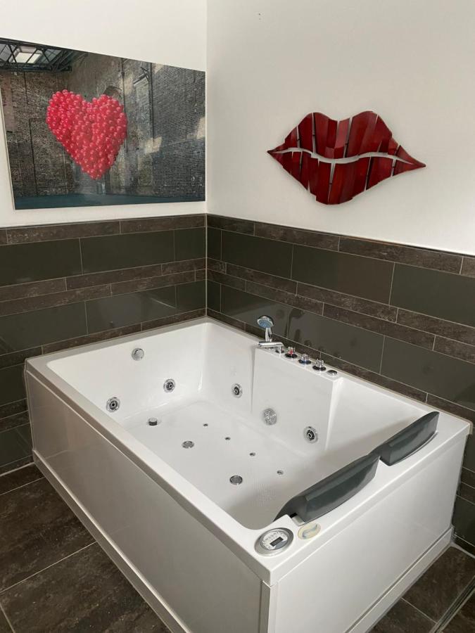 Stadthaus Artur - Apartment Valencia - B&B