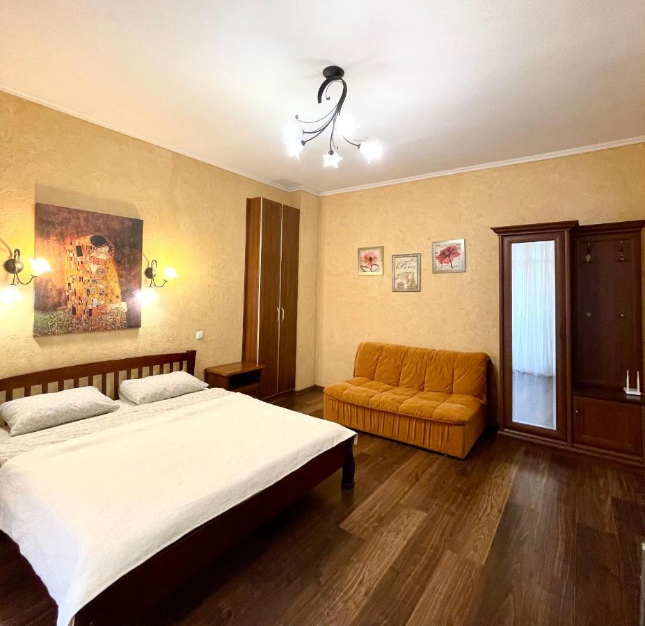 B&B Kharkiv - Бакулина 14 - Bed and Breakfast Kharkiv