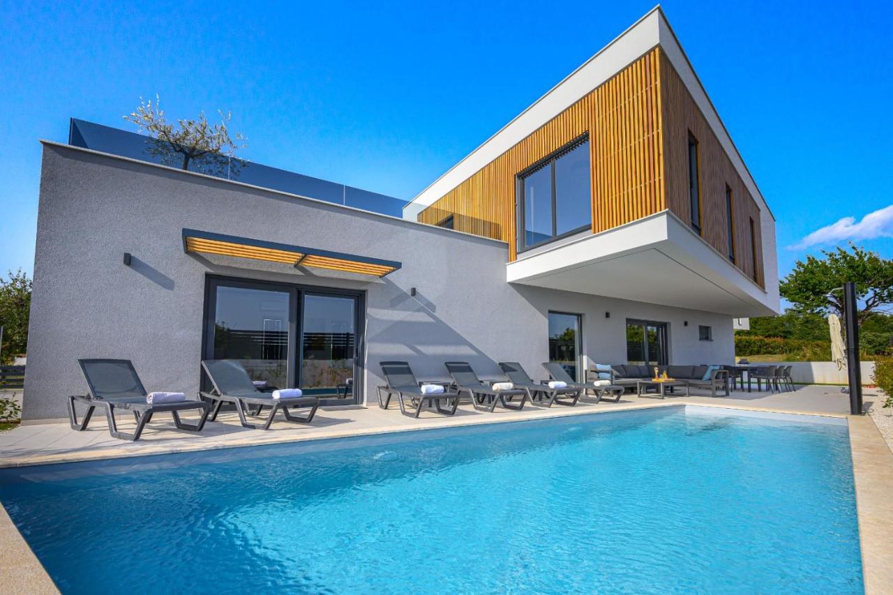 Luxury Villa Sicenta - B&B