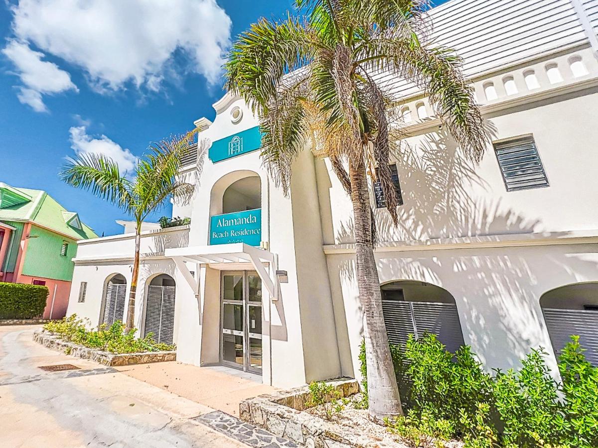 Ultramarine direct access to Orient Bay beach 2 bedrooms - B&B Orient Bay